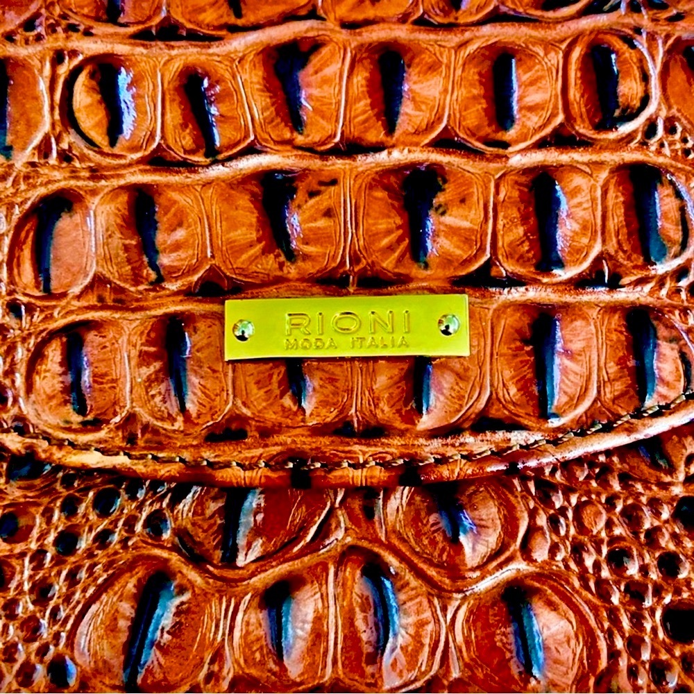 Rioni Leather Croc Embossed Crossbody (Dustbag Included) - Picture 8 of 11